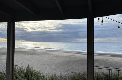 Gleneden Beach Apartment | Luxury beachfront property with amazing views, hot tub and steps to the beach.