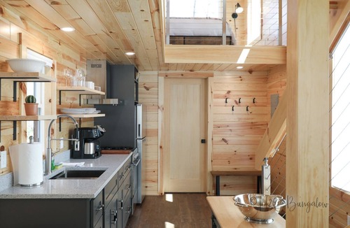 Cavendish Cabin | Luxury Cabin #1 Hot Tub, Kayaks, Paddle Boards, Private Fire Pit