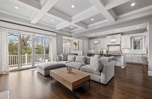 Virginia Square House | Luxury Clarendon House - w/8 Bedrooms, 6 Bathrooms - 21 guests