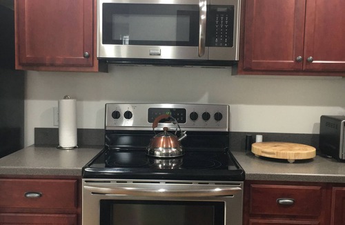 Bennington Apartment | Luxury Living High Above the Center of Town.