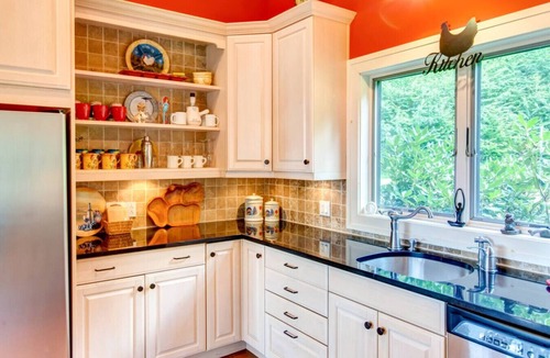 Bovina Center House | Luxury Mountaintop Estate – Spacious Retreat with Breathtaking Views