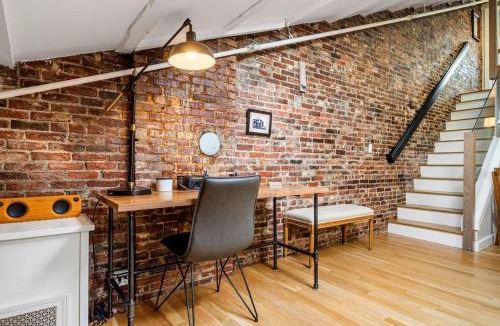 Old Port House | Luxury Penthouse Steps from Downtown Portland
