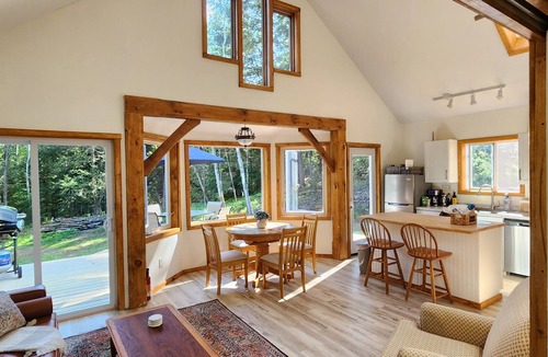Newfane House | Magical Retreat Cottage - Brilliant Autumn Colors and Waterfalls Vermont Getaway