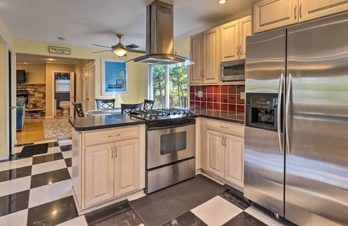Wading River House | Majestic Escape on Long Island - Walk to Beach!