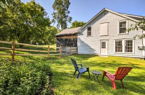 Manchester Center Apartment | Manchester Center Retreat with Mtn View, Near Skiing