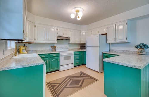 Lusby Cabin | Maryland Vacation Rental w/Private Pool & Dock