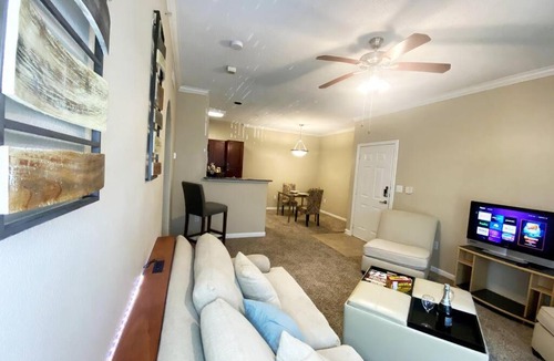 Astrodome Apartment | MED Center Miracle, 2mi to Metro, 3mi to Museum District