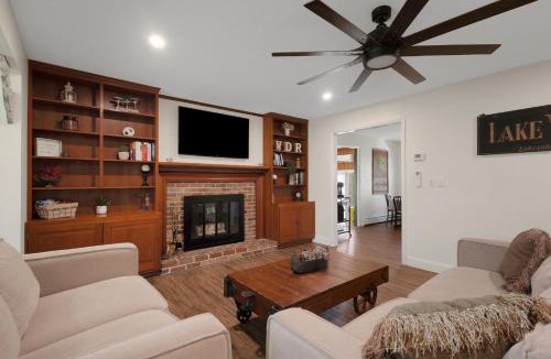 Melvin Village House | Melvin Village - 5 Bed/3 Bath - Lake Winnipesaukee