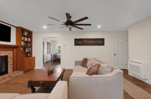 Melvin Village House | Melvin Village - 5 Bed/3 Bath - Lake Winnipesaukee