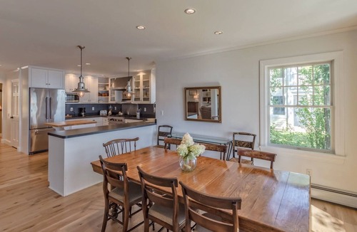 Canandaigua House | Menteth Landing: Luxury Lakeside Rental