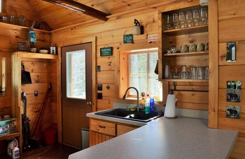 Hancock Cabin | Merchant's Log Cabin
