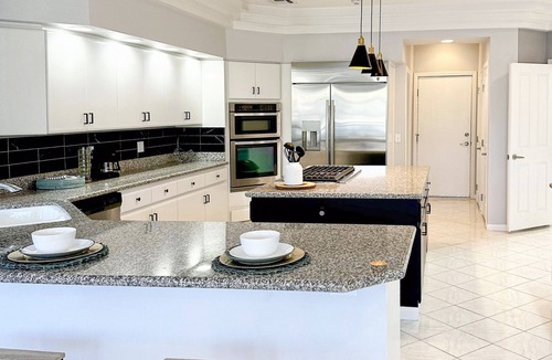 Desert Shores House | Minutes from Strip, Lakeview with "Beach" access, Canoe and Clubhouse