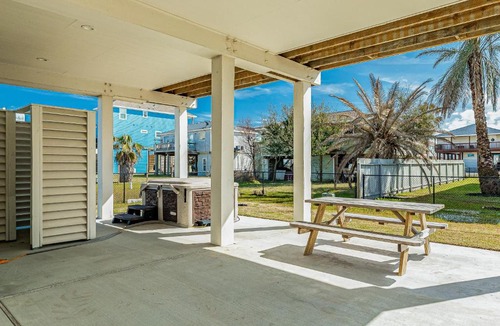 Terramar Beach House | Miramar Mariner