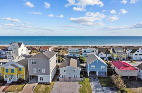 Atlantic Beach House | Mizpah Atlantic Beach 2nd Row Ocean View Home!