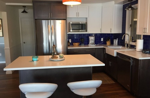 Richmond House | Modern 4 bedroom lakefront house in The Berkshires.