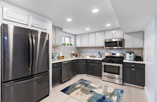Constable Hook Apartment | Modern Apartment very close to NYC with parking spot