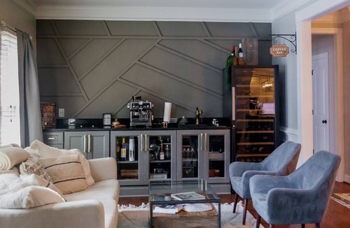 Manassas House | Modern Colonial Charm in Historic Old Town
