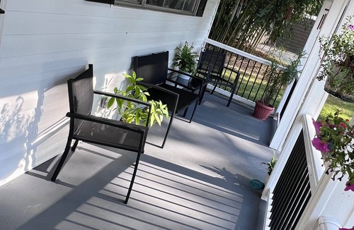 Coal Grove House | Modern Comfort Near KDMC: 3BR Home w/Workspace & Coffee Bar