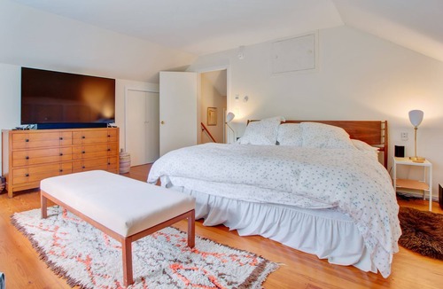 Amenia House | Modern Farm House With A Private Park And Miles Of Trails