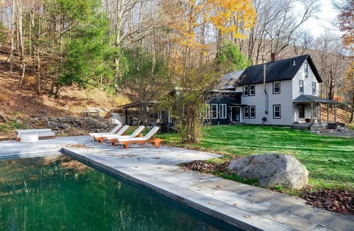 Shady House | Modern Farmhouse w/Heated Pool & Creek Access