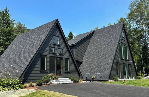 Warren Ski Chalet | Modern guesthouse in Mad River ValleynFernstone