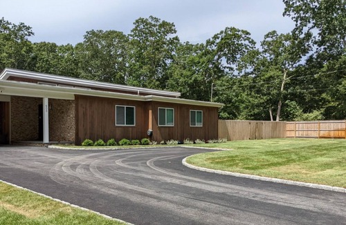 Southampton House | Modern home with large deck, firepit, enclosed yard, & immaculate kitchen