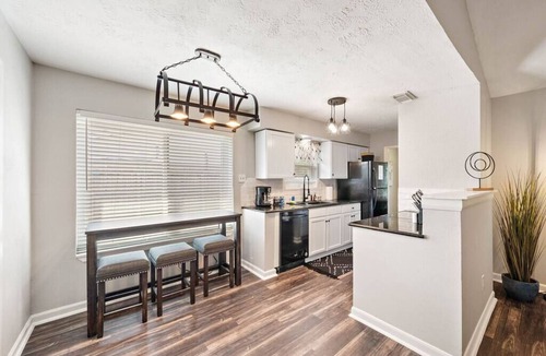 Southbelt/Ellington House | Modern Houston Haven: Home | Large Yard | Patio