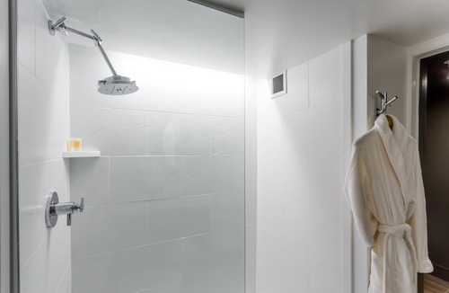 Foggy Bottom Hotel | Modern Luxury in the Heart of Foggy Bottom DC - Pet Friendly - Relax & Enjoy!
