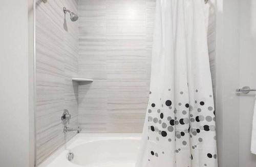 Central-Maverick Square - Paris Street Apartment | Modern Studio | Upscale Amenities | East Boston | by GLS