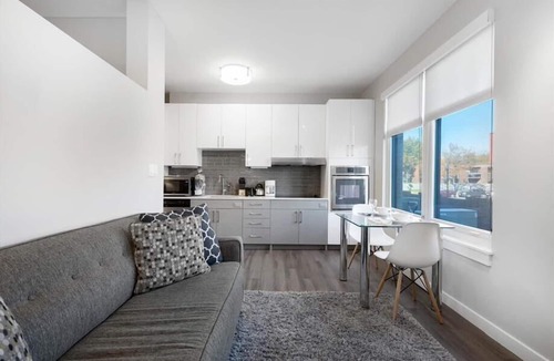 Central-Maverick Square - Paris Street Apartment | Modern Studio | Upscale Amenities | East Boston | by GLS