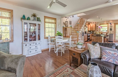 Hammondsport Bed & Breakfast | Moonshadow Bed and Breakfast
