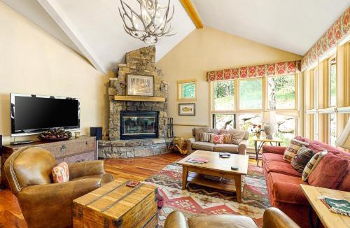 Teton Village Apartment | Moose Creek 26
