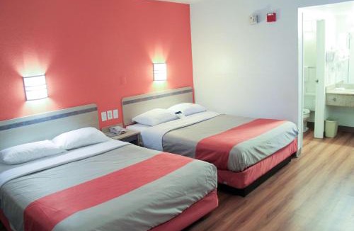 Enfield Hotel | Motel 6-Enfield, CT - Hartford