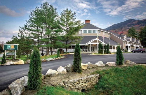 Windsor Resort | Mount Ascutney in Brownsville Vermont an Enchanting Holiday Inn Club Resort