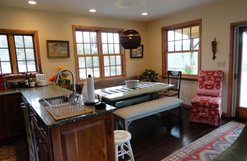 Town of Hebron Cabin | Mountain Cabin Hebron, NY, 56 ac. 360 deg. views, outdoor year-round hot tub.