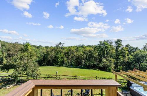 Kirby Ski Chalet | Mountain Escape on 6 acres w Hot Tub & Privacy