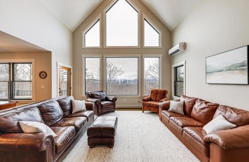 Lovell House | Mountain-View Home in Stoneham with Hot Yoga Studio!