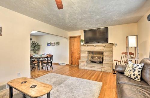 Dellslow House | Mountaineer Retreat - 5 Mi to WV University!
