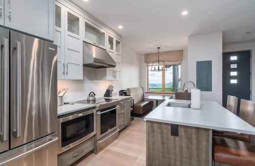 Ludlow Condo | Mountainside 1-BR Ski-In/Out Okemo Retreat