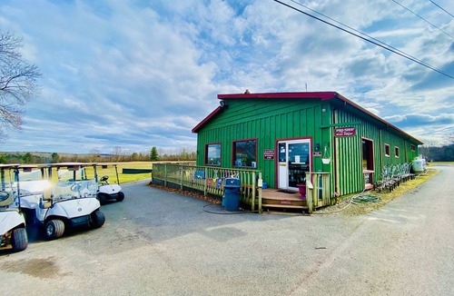 Honesdale Apartment | Mountaintop Property on 8 acres