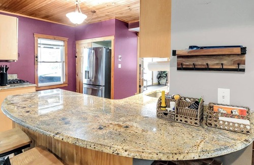 Mount Holly House | Mt. Holly Haven Hot Tub + Games Near Okemo