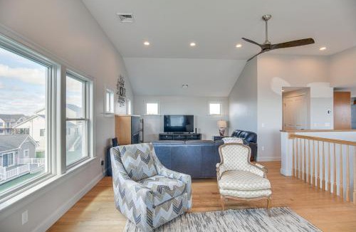 Narragansett House | Narragansett Home with Scenic Views Walk to Beach!