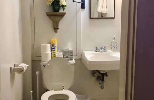 Lansing Bed & Breakfast | National Historic Landmark Inn 10 min from Ithaca & Cornell