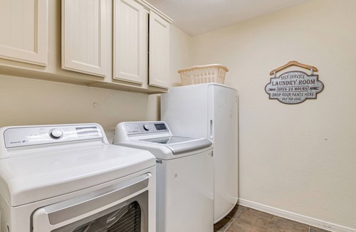 The Woodlands House | Near Cynthia Woods Mitchell Pavilion: Family Home!