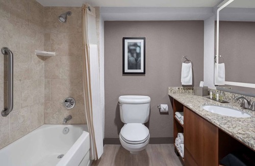 King of Prussia Hotel | Near King of Prussia | Free Shuttle. Dining. Gym.
