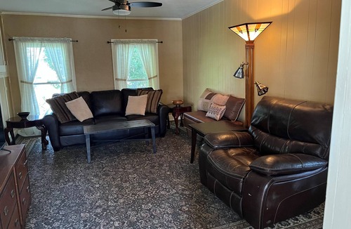 Schuylerville Apartment | nEscape to Historic Schuylerville, NY! 243 Broad St. Schuylerville, NY 12871