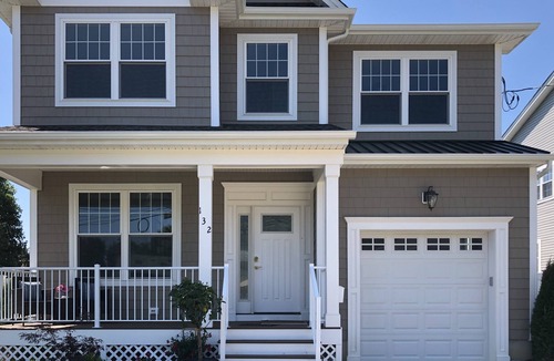 Long Branch House | NEW Beach House - 3 blocks to the beach with beach Badges!