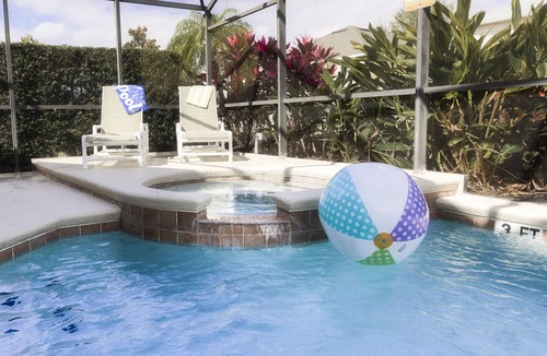 West Kissimmee Villa | NEW DISCOUNTS! 5-Star rated 4bed/3bath home in Emerald Island MINUTES to Disney!