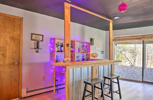 Fishkill House | NEW! Fishkill A-Frame w/ Private Pool & Hot Tub!