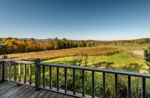 Bethel House | NEW! Luxe Lodge with Best Views, near Silver Lake + Woodstock